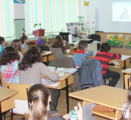 Atenţie, elevi: încep simulările pentru examenele naţionale